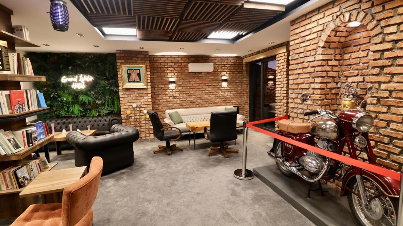Isbilir Hotel 内夫谢希尔 外观 照片