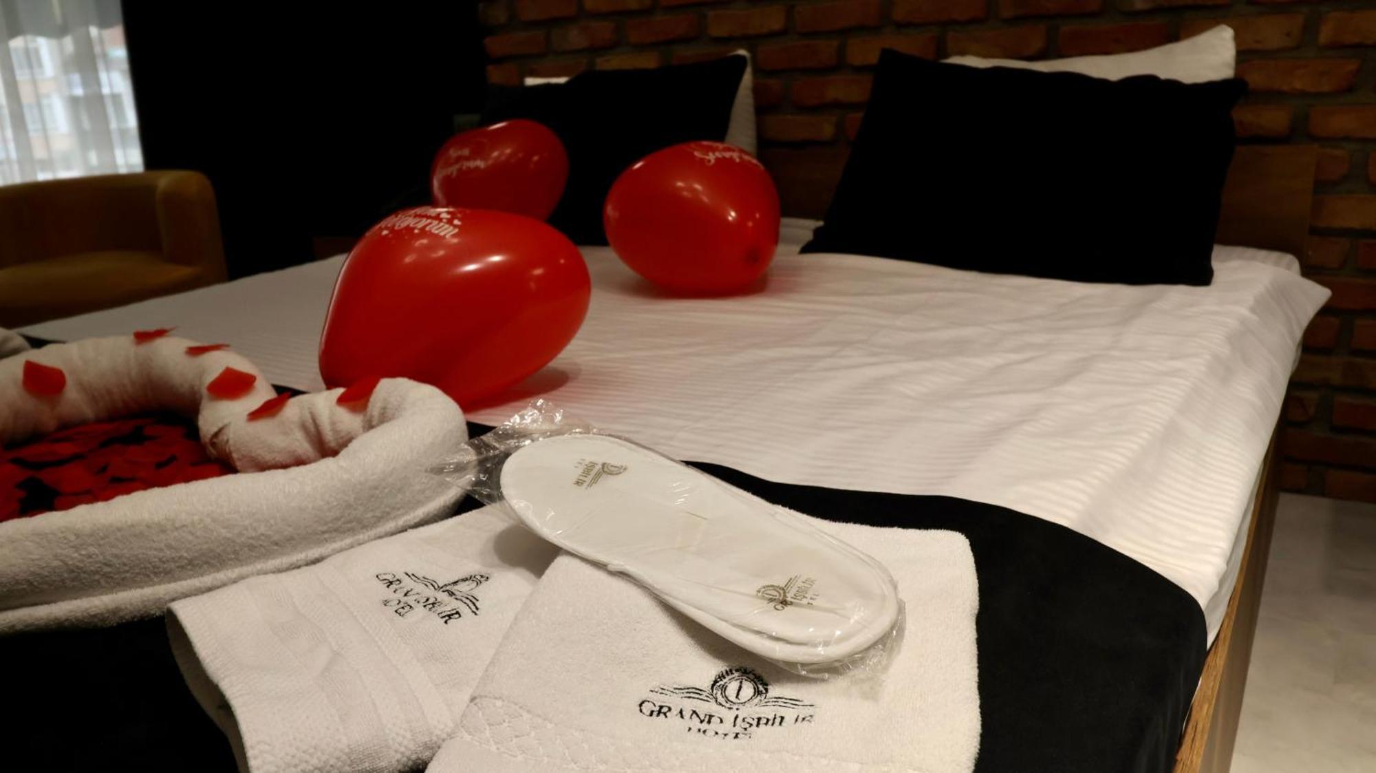 Isbilir Hotel 内夫谢希尔 外观 照片